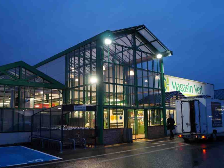 Magasin Vert Paimpol s'offre 4000 M2 de surface de vente pour ses 40 ans.