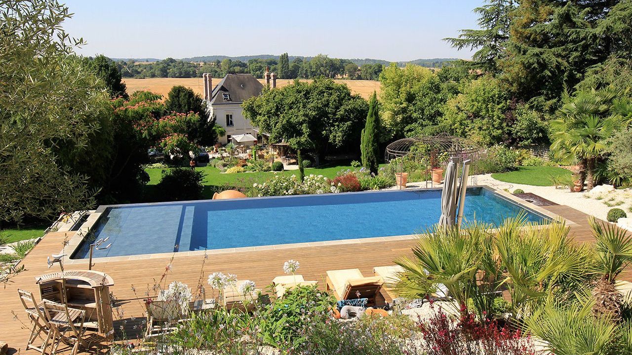 La piscine paysage par l'esprit piscine